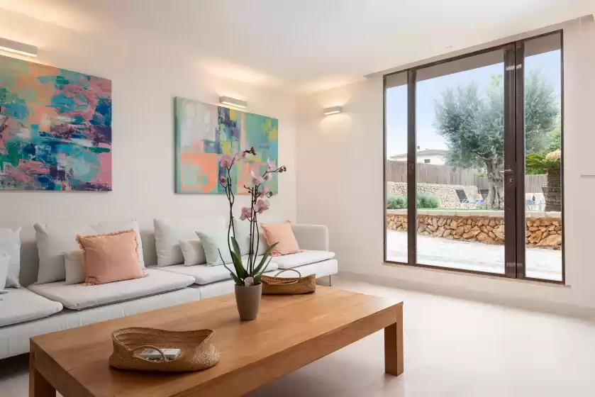 Holiday rentals in Can font (costitx), Costitx