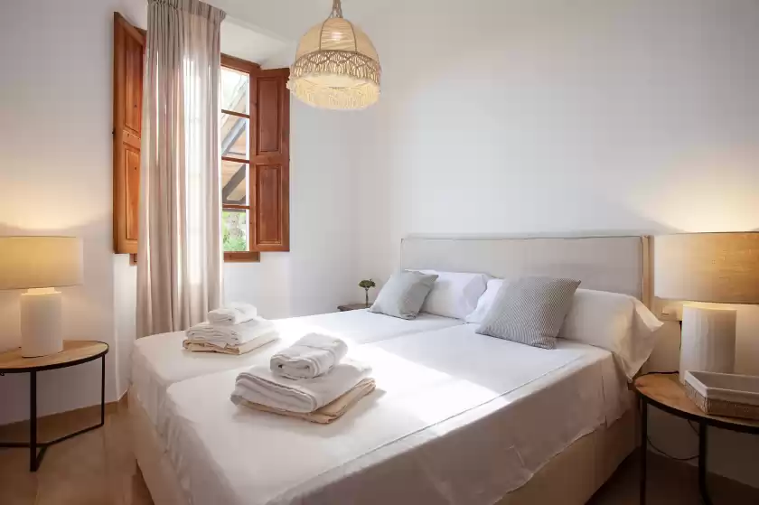 Holiday rentals in Can cirerol, Portocolom