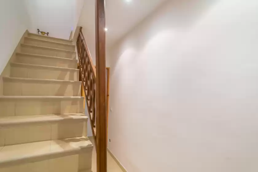 Holiday rentals in Casa nord 4pax, Caimari