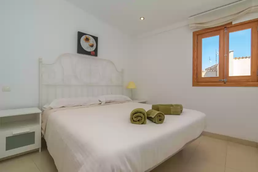 Holiday rentals in Casa nord 10pax, Caimari