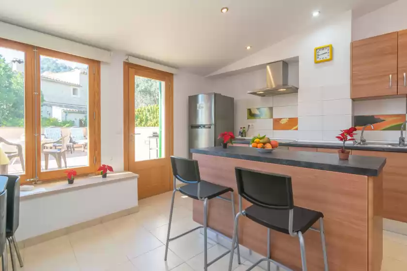 Holiday rentals in Casa nord 10pax, Caimari