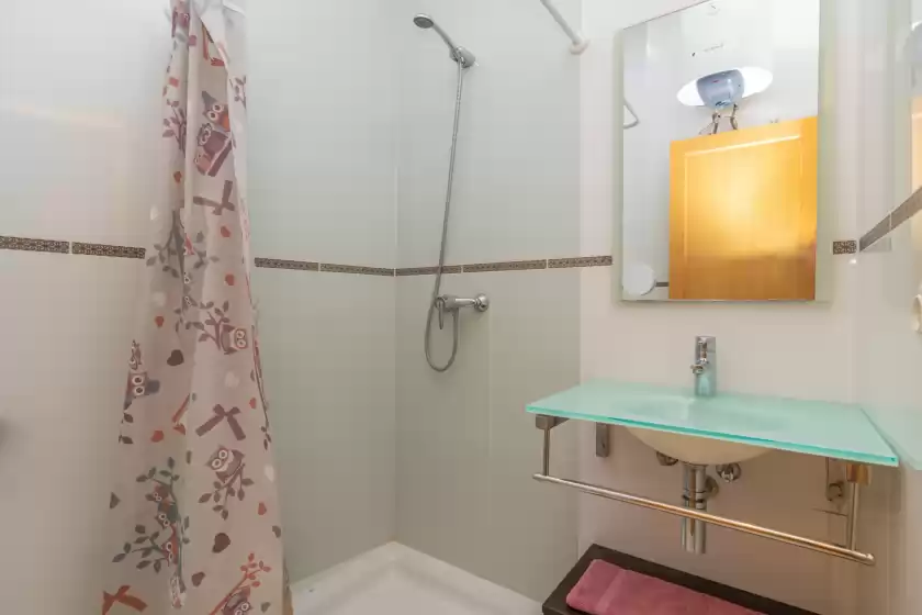 Holiday rentals in Casa nord 10pax, Caimari