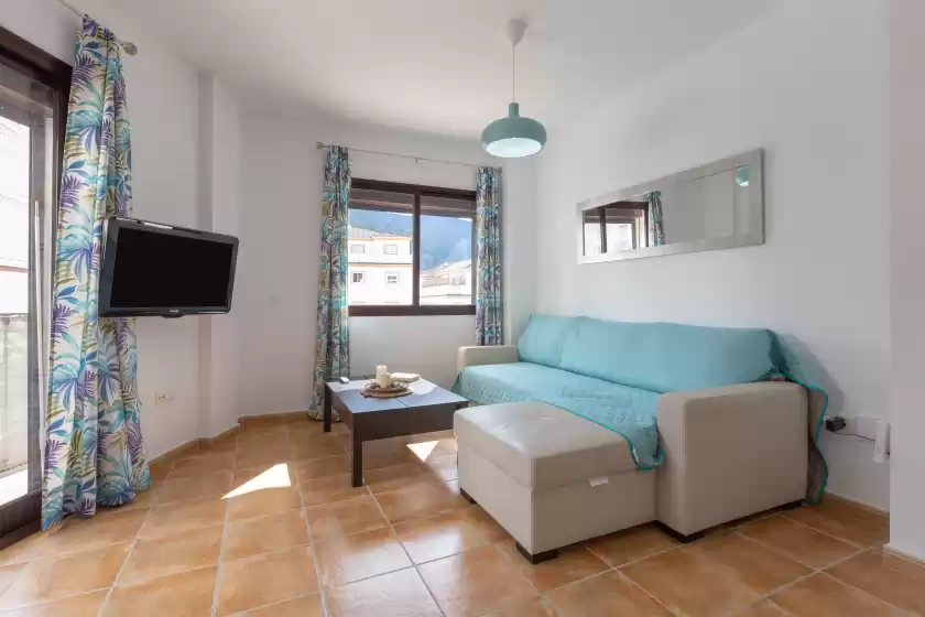 Holiday rentals in Tolox 1, Tolox