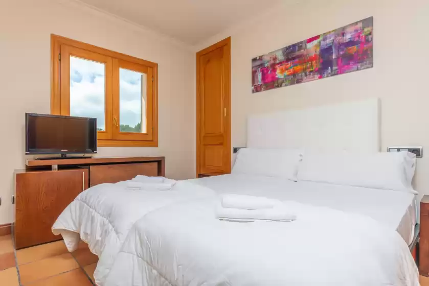 Holiday rentals in Paradise 88, Son Ferrer