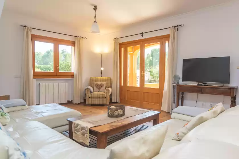 Holiday rentals in Paradise 88, Son Ferrer