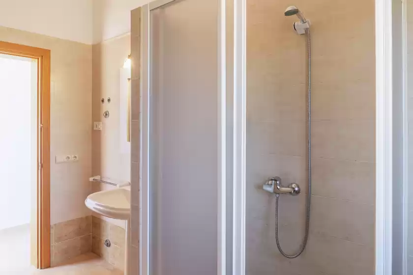 Holiday rentals in Es lliri blanc, Venda des Cap de Barbaria