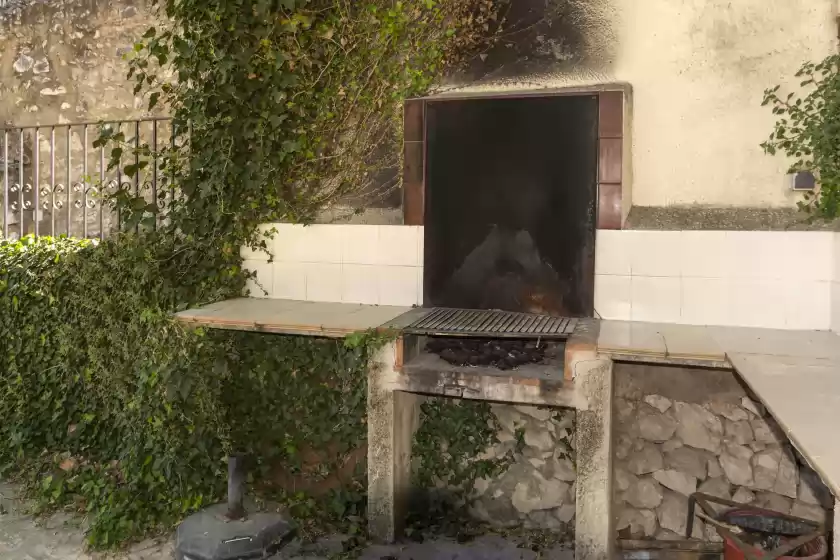 Holiday rentals in Carrebaix iv, Orba