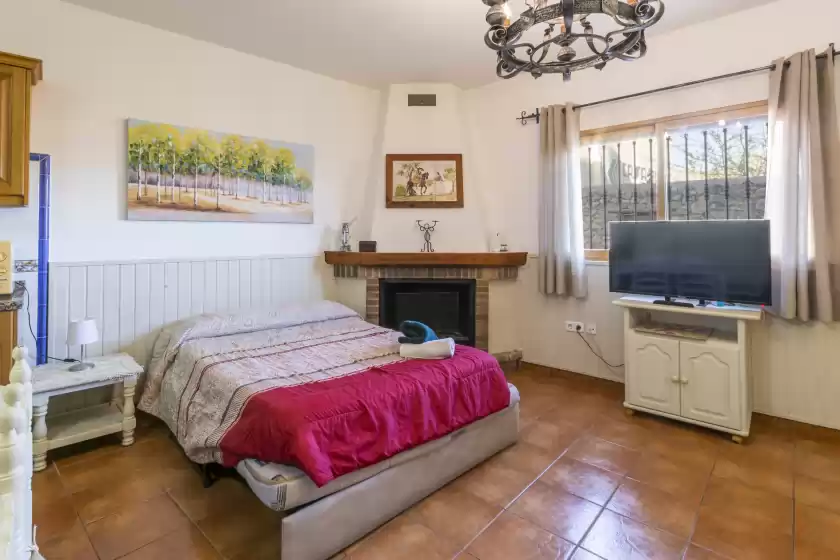 Holiday rentals in Carrebaix v, Orba