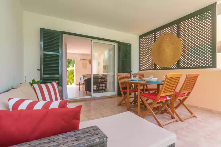 Holiday rentals in Barca trencada a3, es Cap des Moro