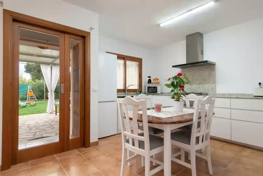 Holiday rentals in Sa caseta (búger), Búger