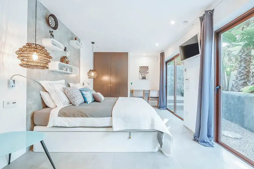 Holiday rentals in Can chloe, Sant Josep de sa Talaia