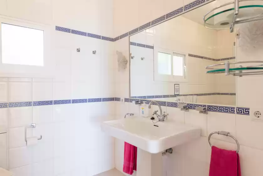 Holiday rentals in Villa ocean view, Santa Ponça