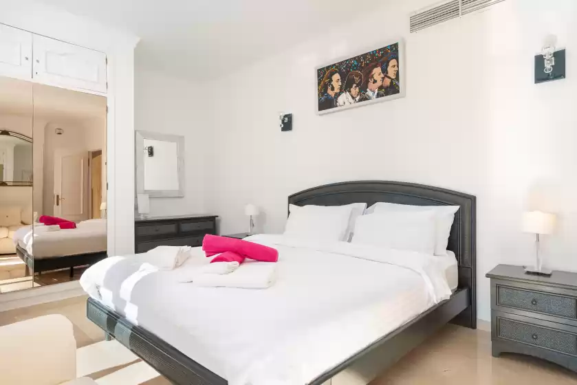 Holiday rentals in Villa ocean view, Santa Ponça