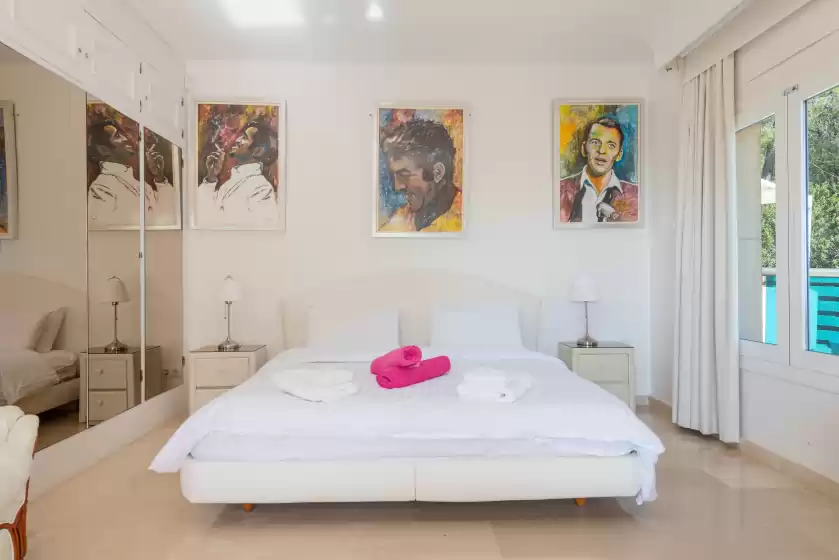 Holiday rentals in Villa ocean view, Santa Ponça