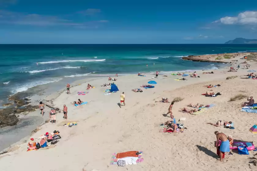 Holiday rentals in Boston, Can Picafort