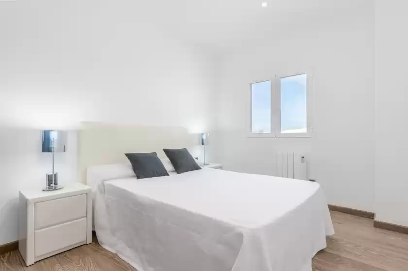 Holiday rentals in Boston, Can Picafort