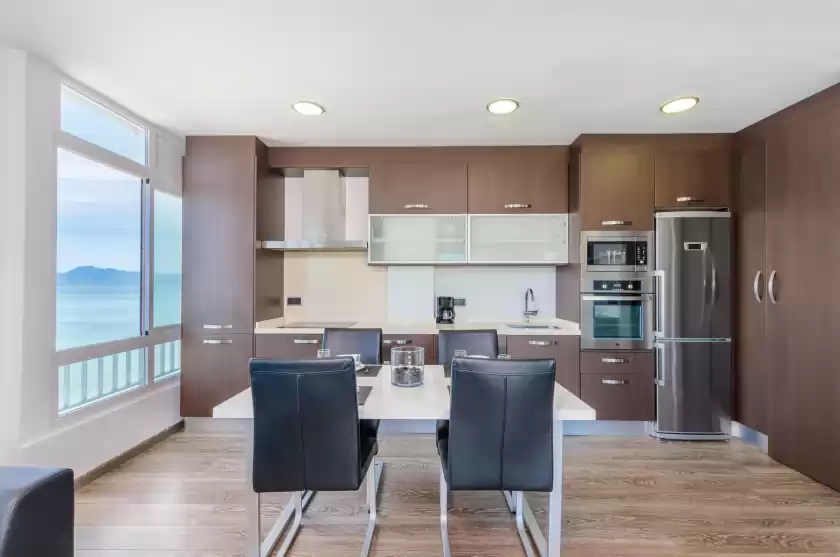 Holiday rentals in Boston, Can Picafort