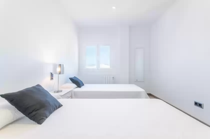 Holiday rentals in Boston, Can Picafort