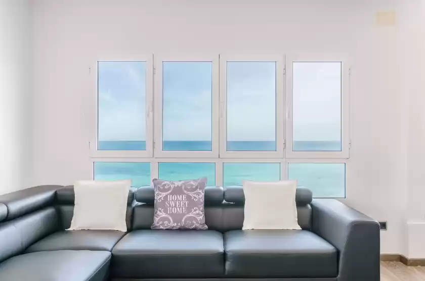 Holiday rentals in Boston, Can Picafort