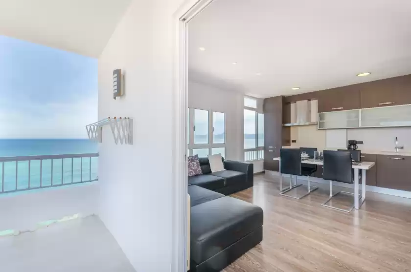 Holiday rentals in Boston, Can Picafort