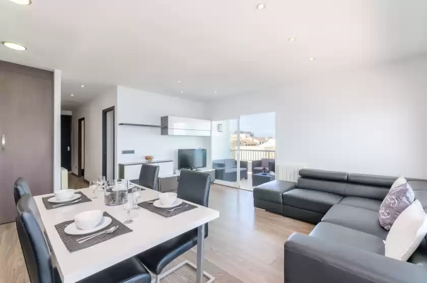 Holiday rentals in Boston, Can Picafort