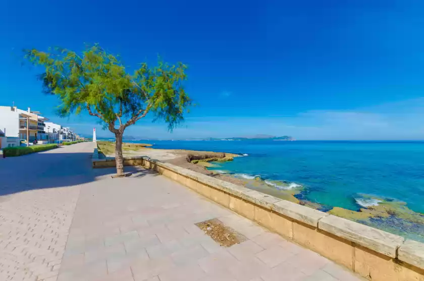 Holiday rentals in Boston, Can Picafort