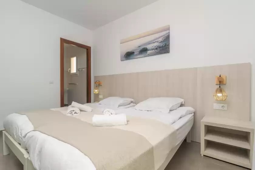 Holiday rentals in Villa blanca, Cala Ferrera