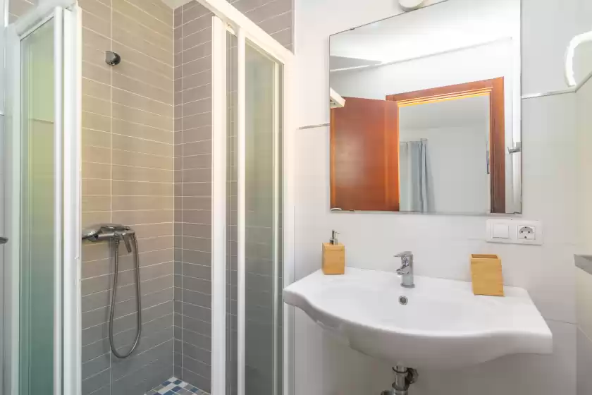 Holiday rentals in Villa blanca, Cala Ferrera