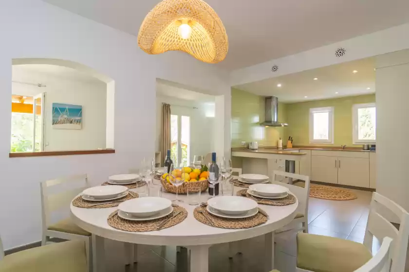 Holiday rentals in Villa blanca, Cala Ferrera