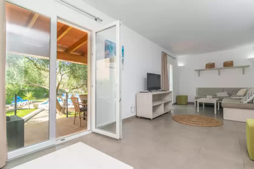 Holiday rentals in Villa blanca, Cala Ferrera