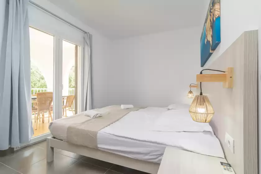 Holiday rentals in Villa blanca, Cala Ferrera