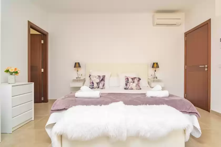 Holiday rentals in Villa placeta, Sa Pobla