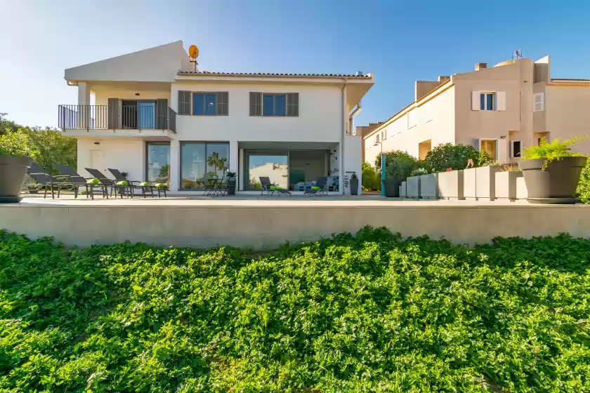 Holiday rentals in Casa del mar, Son Serra de Marina