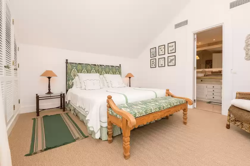 Holiday rentals in Calm and luxury - adults only, San Roque