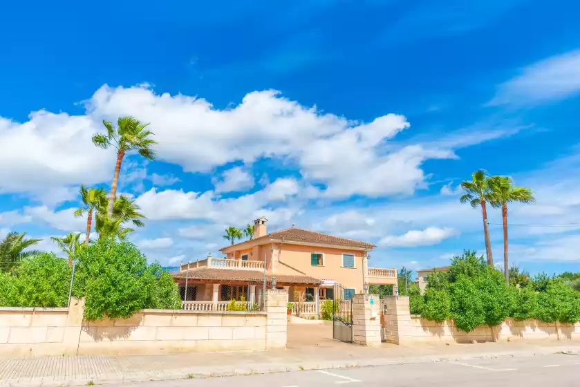 Holiday rentals in Es garroveret, Es Garrovers-Son Daviu Nou-Ses Llegitimes