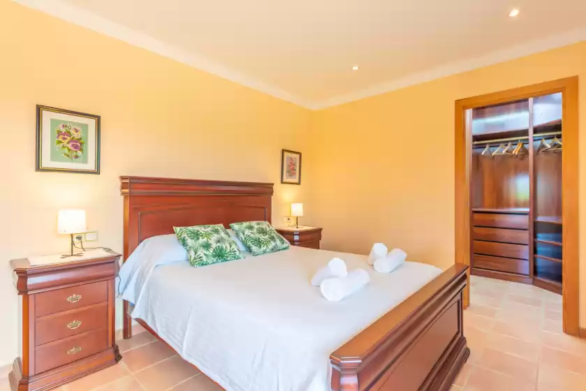 Holiday rentals in Es garroveret, Es Garrovers-Son Daviu Nou-Ses Llegitimes