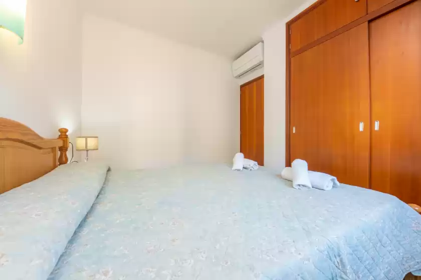 Holiday rentals in Calamari, Felanitx