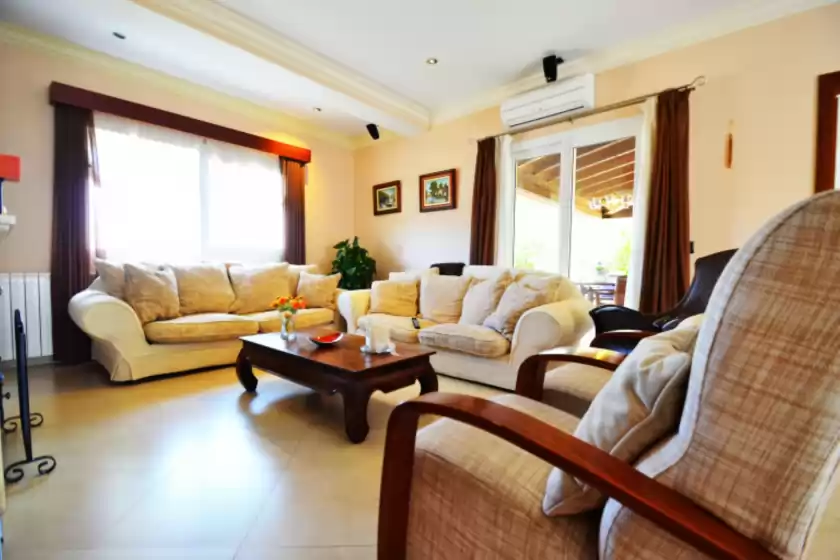 Holiday rentals in Chalet libertat, sa Torre