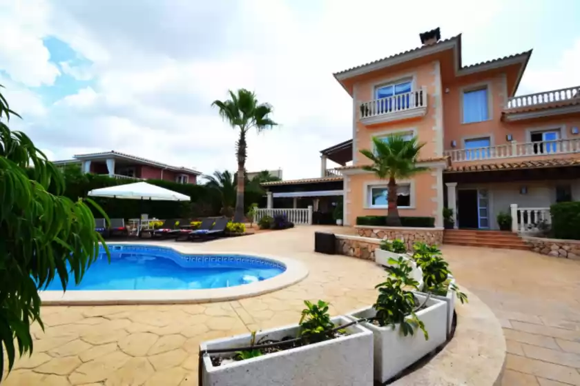 Holiday rentals in Chalet libertat, sa Torre