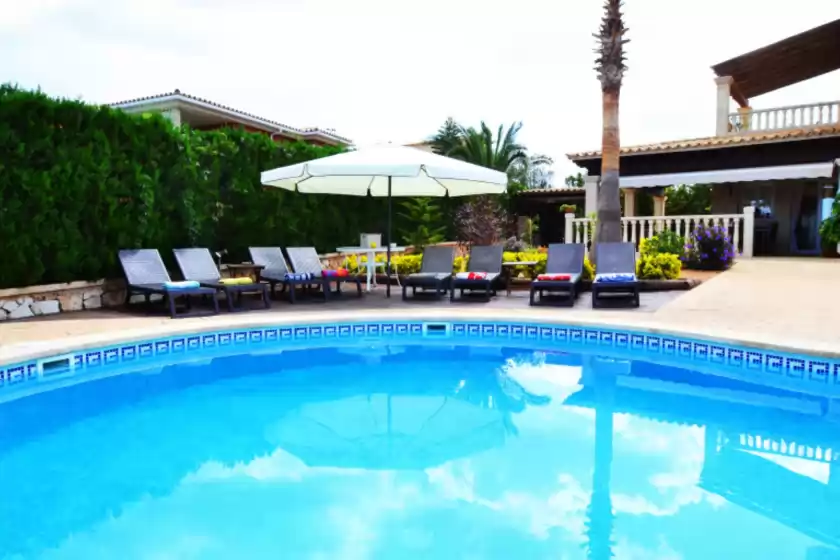 Holiday rentals in Chalet libertat, sa Torre