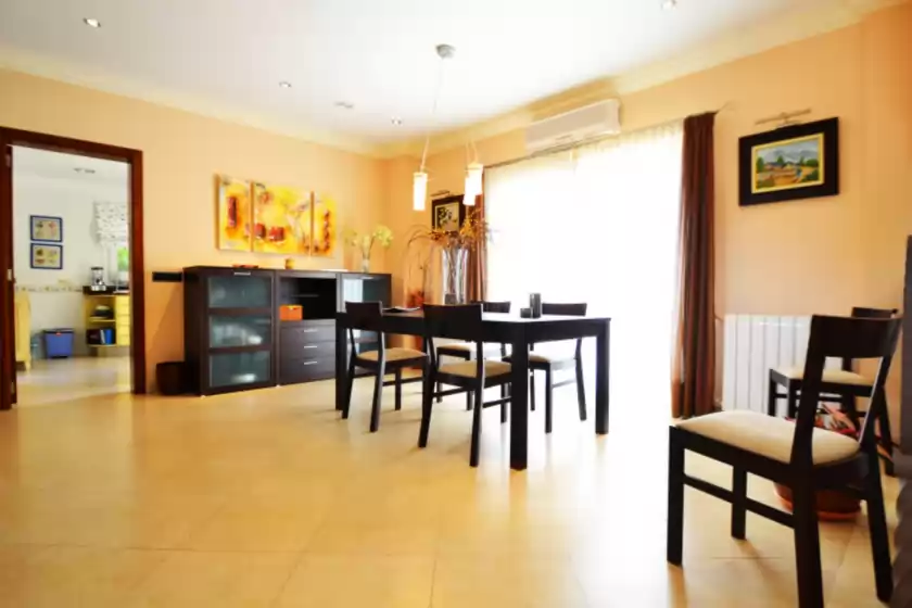 Holiday rentals in Chalet libertat, sa Torre