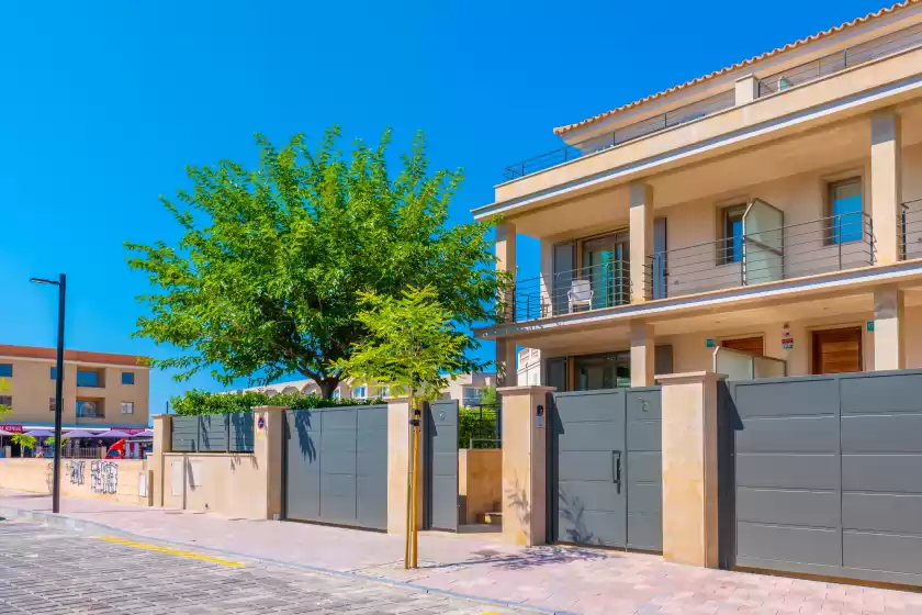 Holiday rentals in Joan, Can Picafort