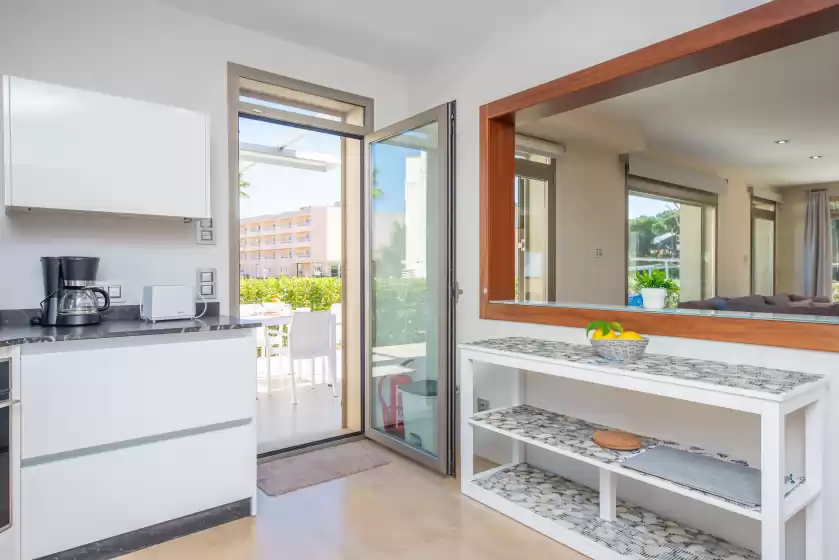 Holiday rentals in Antonia, Can Picafort