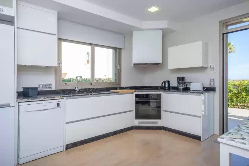 Holiday rentals in Antonia, Can Picafort