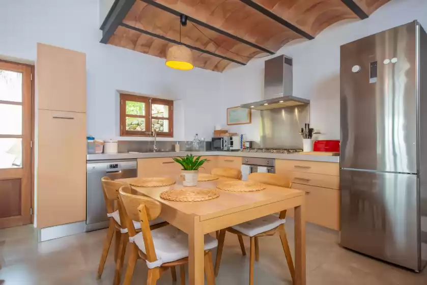 Holiday rentals in Els abats, Fornalutx