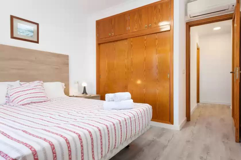 Holiday rentals in Villa canta, Platja de Muro