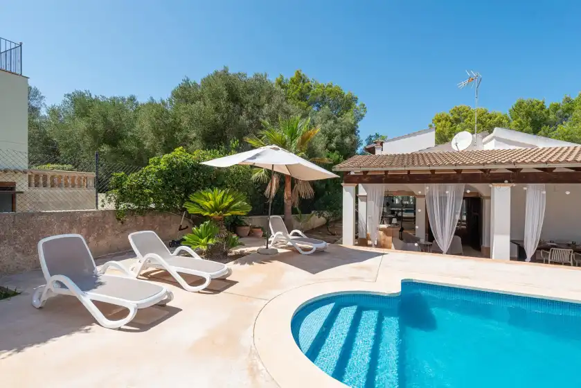 Holiday rentals in Ca na matas, Son Serra de Marina