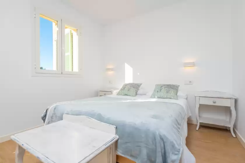 Holiday rentals in Ses set tanques de son fosquet, Llucmajor