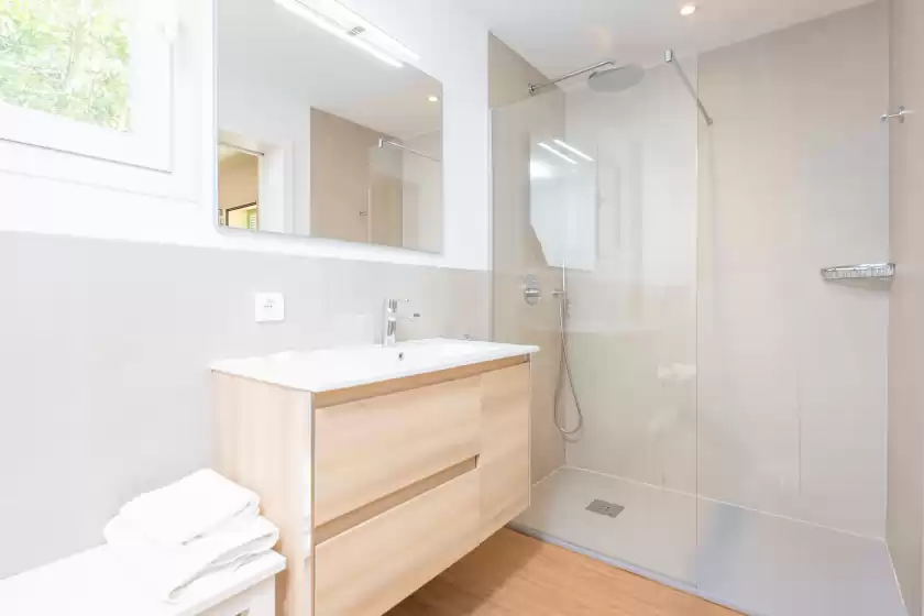 Holiday rentals in Ses set tanques de son fosquet, Llucmajor