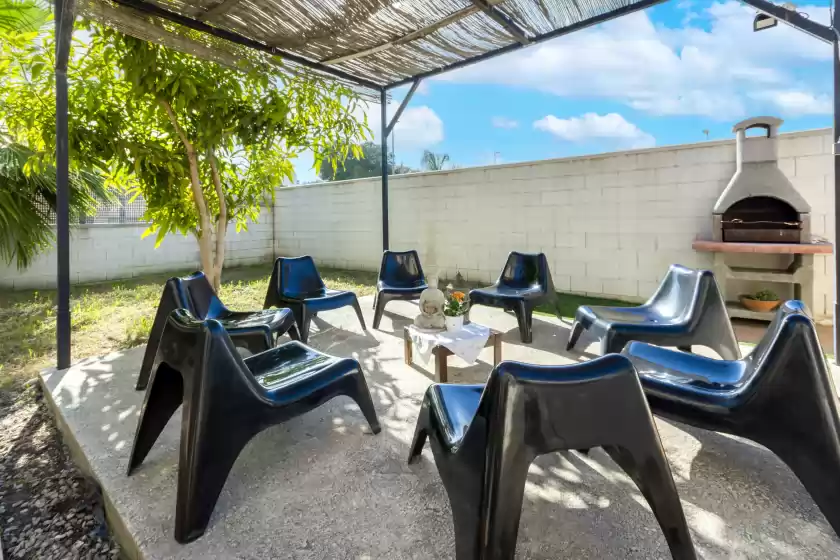 Holiday rentals in Coll groc, Grau i Platja